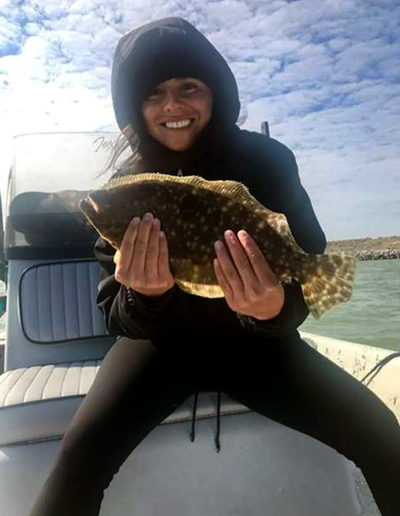 girl-medium-flounder-fishing